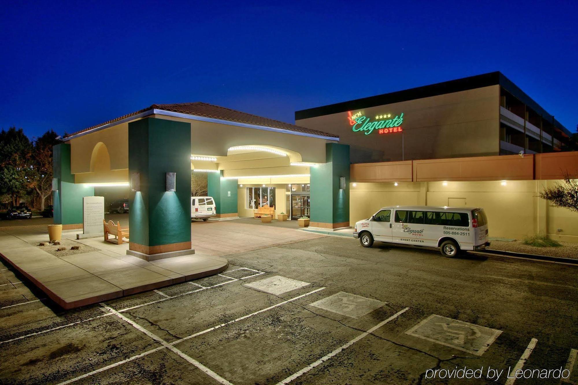 Hotel Ramada By Wyndham Albuquerque Midtown Exterior foto